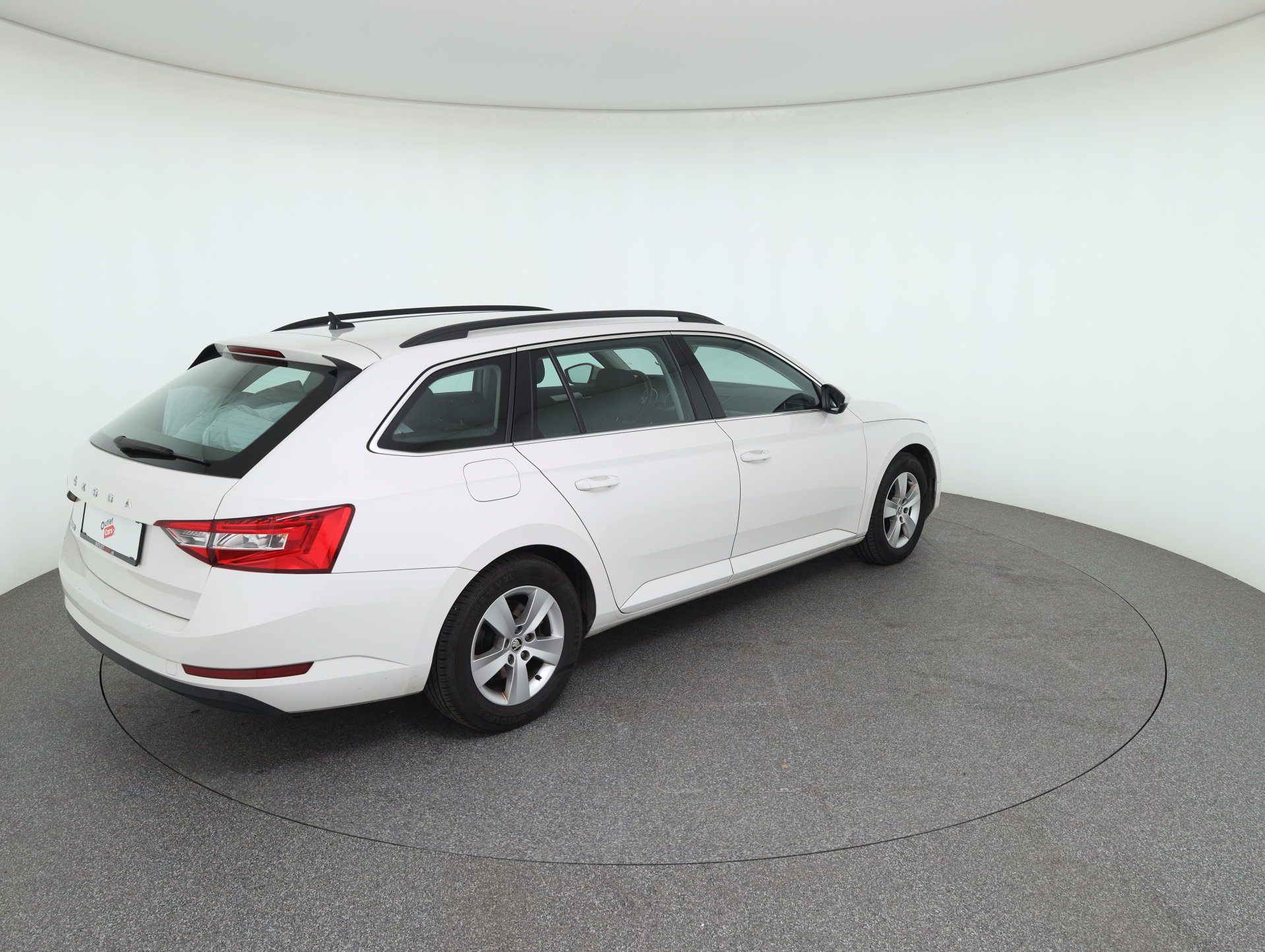Skoda Superb Combi 2.0 TDI Ambition | Bild 5 von 30