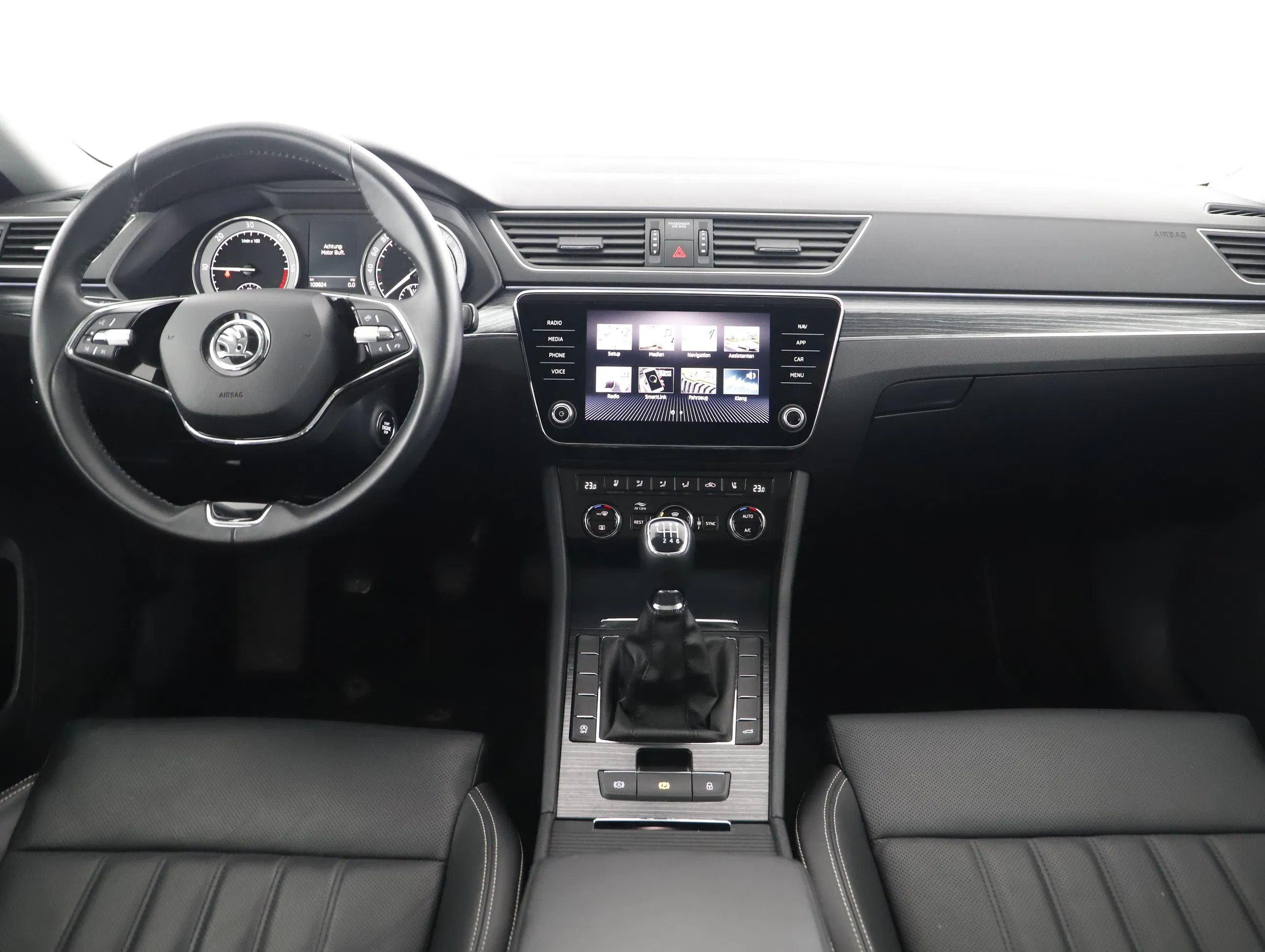 Skoda Superb Combi 2.0 TDI Style | Bild 11 von 21