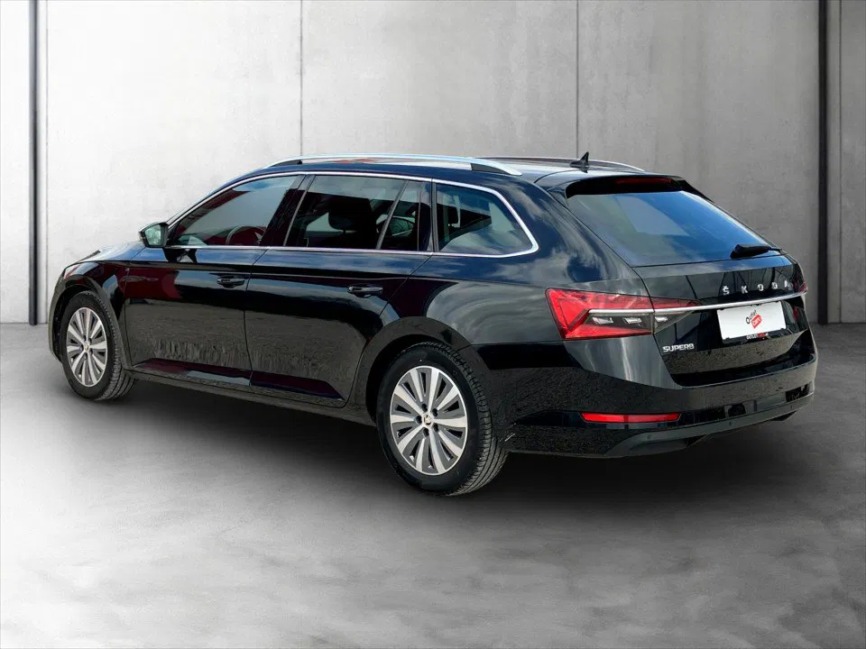 Skoda Superb Combi 2.0 TDI Style | Bild 4 von 21