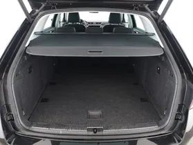Skoda Superb Combi 2.0 TDI Style | Thumbnail 17 von 25