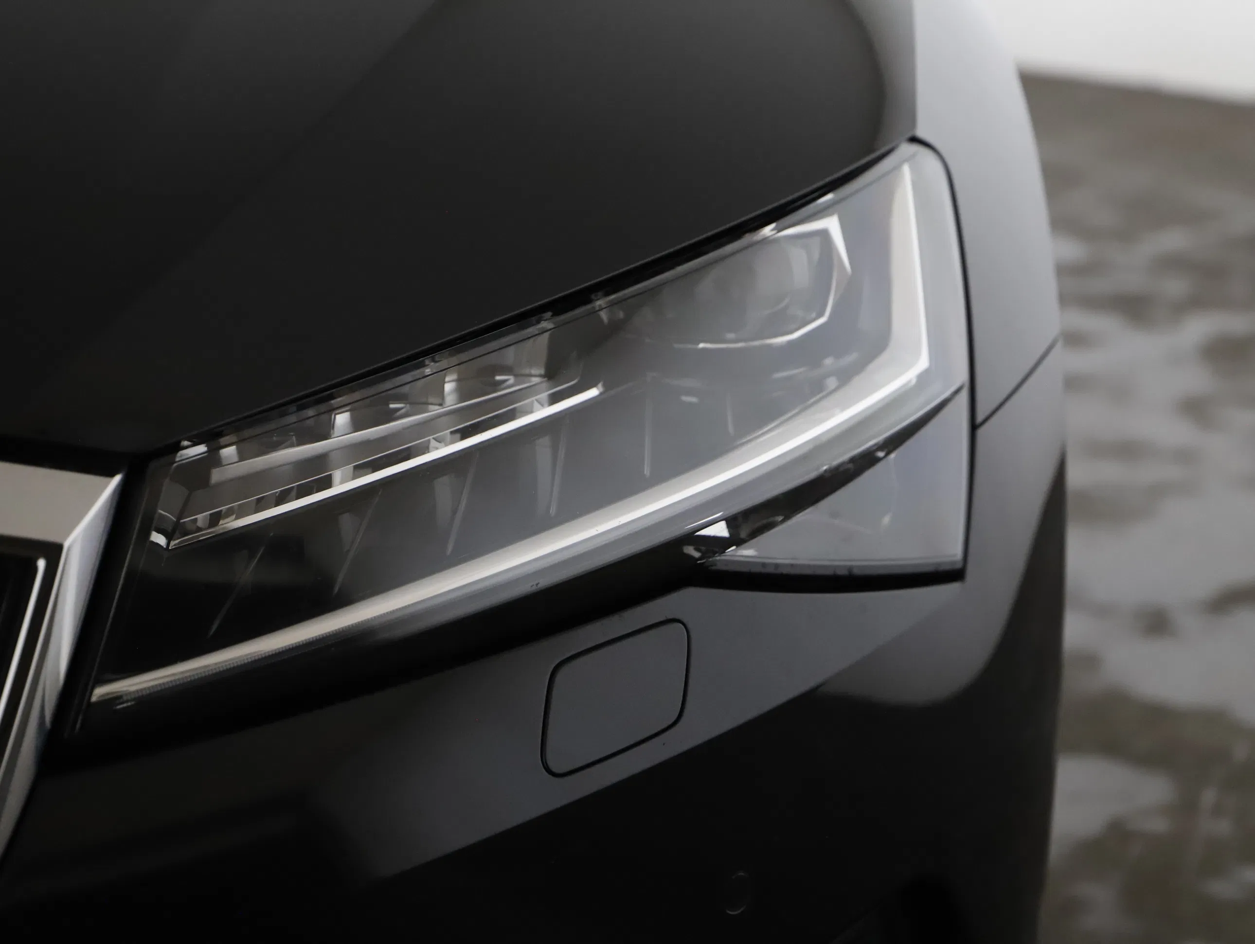 Skoda Superb Combi 2.0 TDI Style | Bild 23 von 25