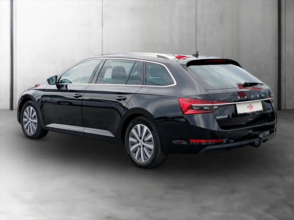 Skoda Superb Combi 2.0 TDI Style | Bild 4 von 27