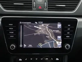 Skoda Superb Combi 2.0 TDI Style | Thumbnail 8 von 25