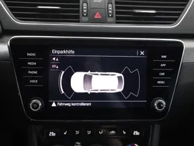 Skoda Superb Combi 2.0 TDI Style | Thumbnail 9 von 25
