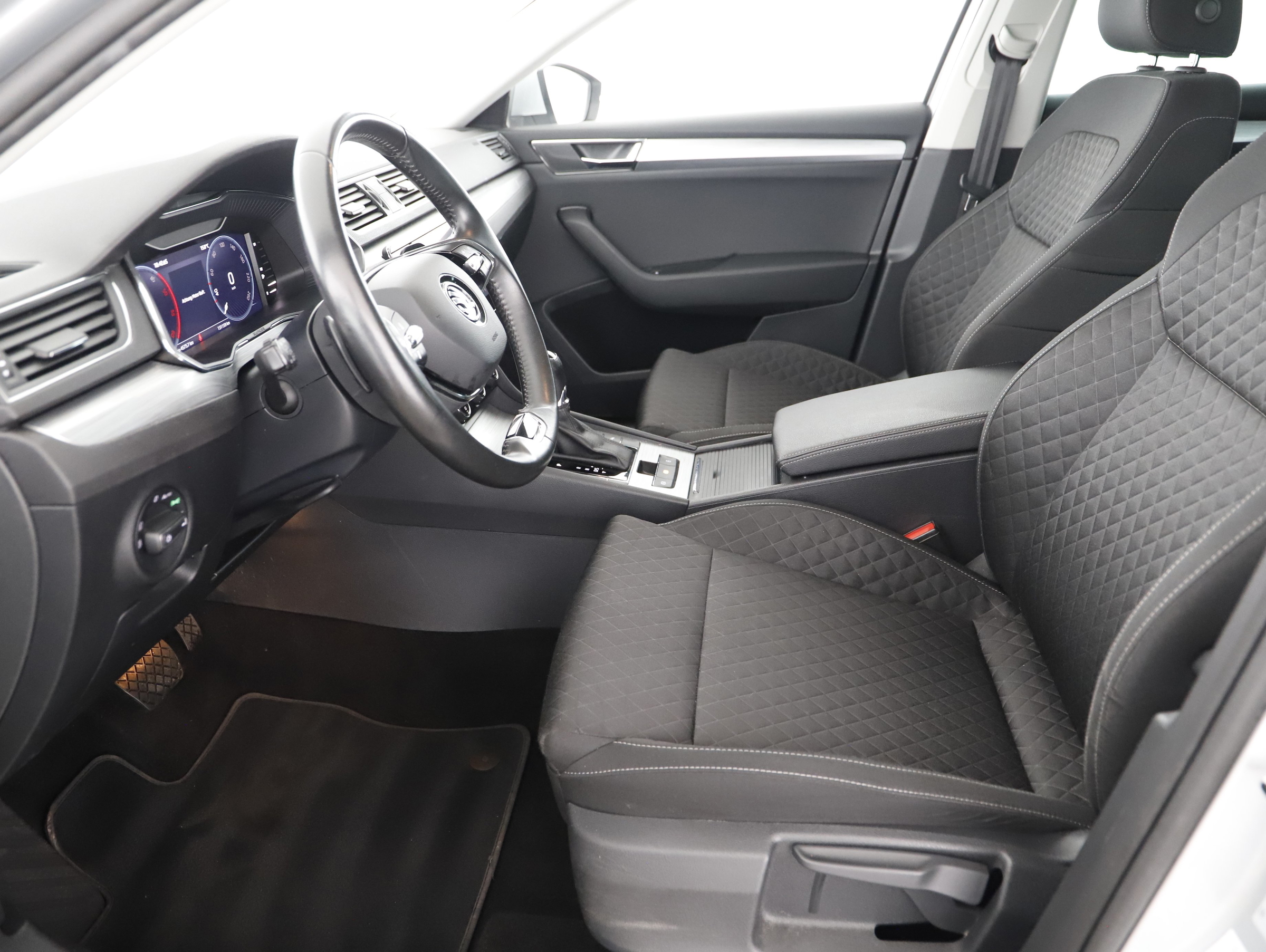 Bild eines Skoda Superb Combi 2.0 TDI Ambition