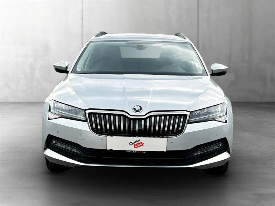 Skoda Superb Combi 2.0 TDI Ambition | Bild 2 von 26