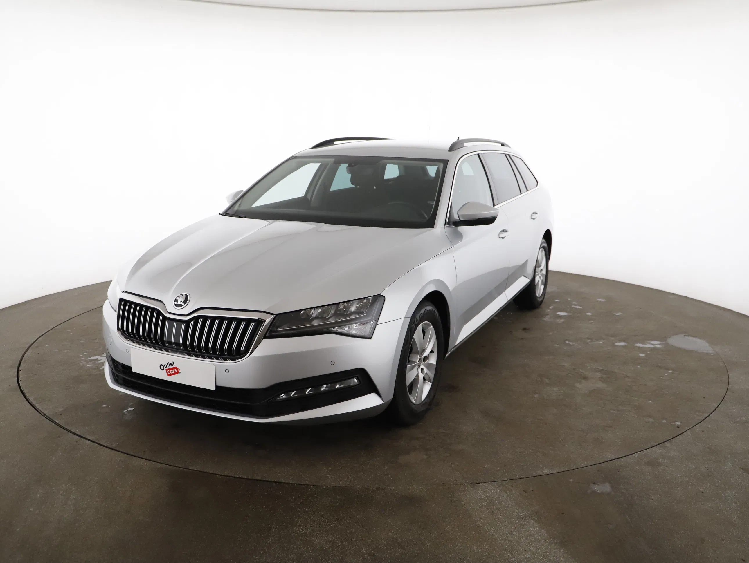 Skoda Superb Combi 2.0 TDI Ambition | Bild 2 von 23