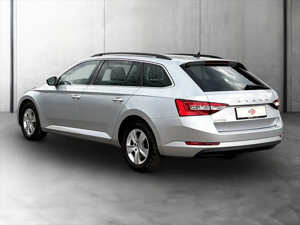 Skoda Superb Combi 2.0 TDI Ambition | Bild 4 von 26