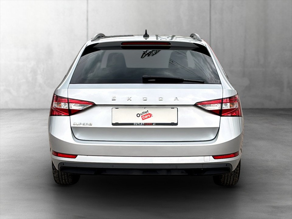 Skoda Superb Combi 2.0 TDI Ambition | Bild 11 von 23