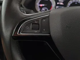 Skoda Superb Combi 2.0 TDI Style | Thumbnail 18 von 31