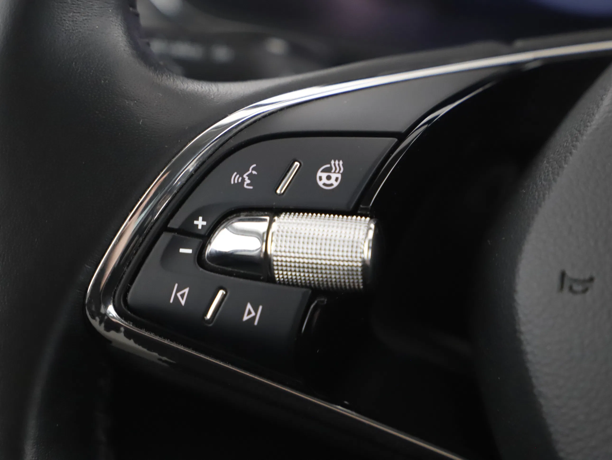 Skoda Superb Combi 2.0 TDI Style | Bild 10 von 22