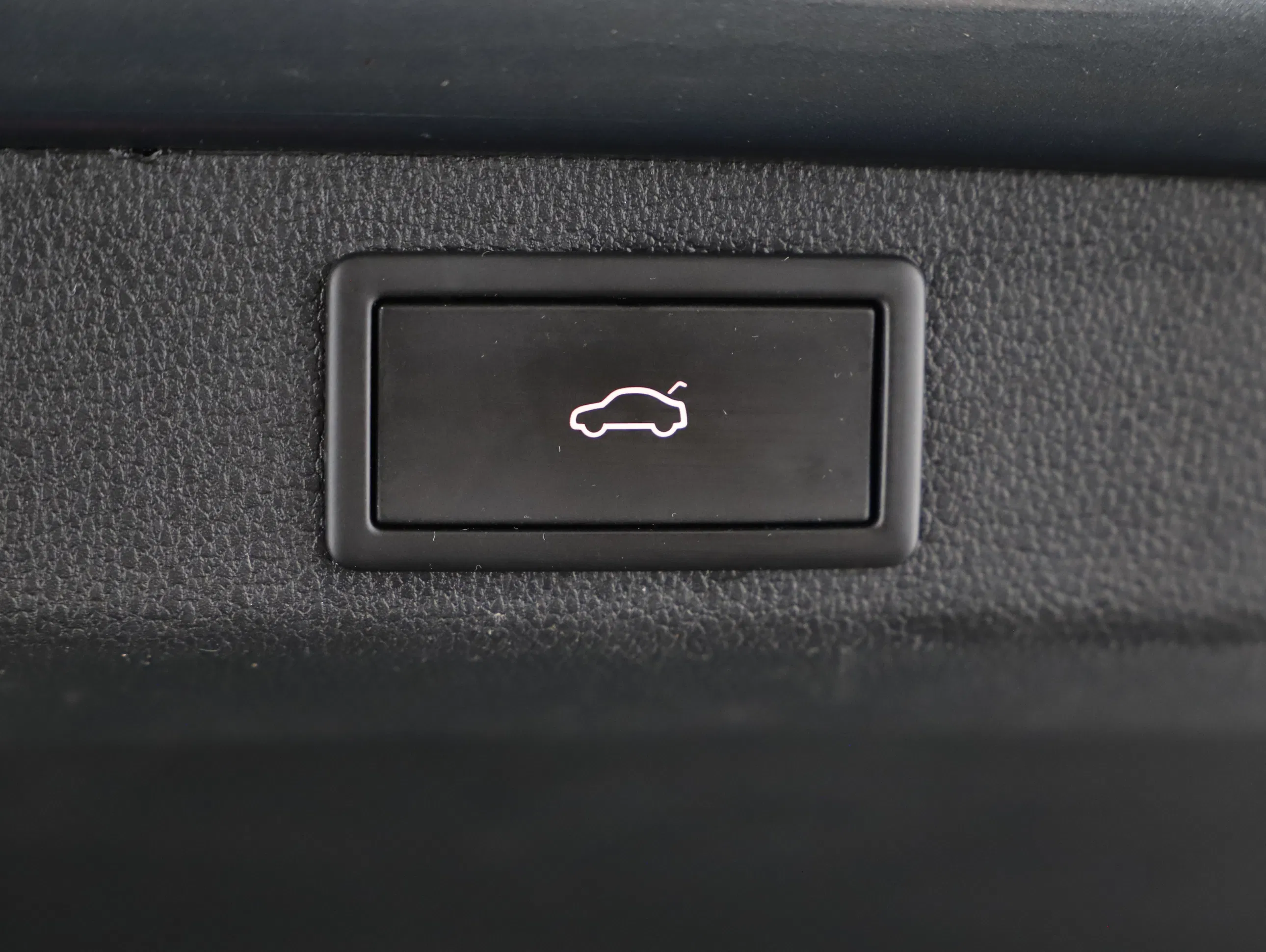 Skoda Superb Combi 2.0 TDI Style | Bild 20 von 22