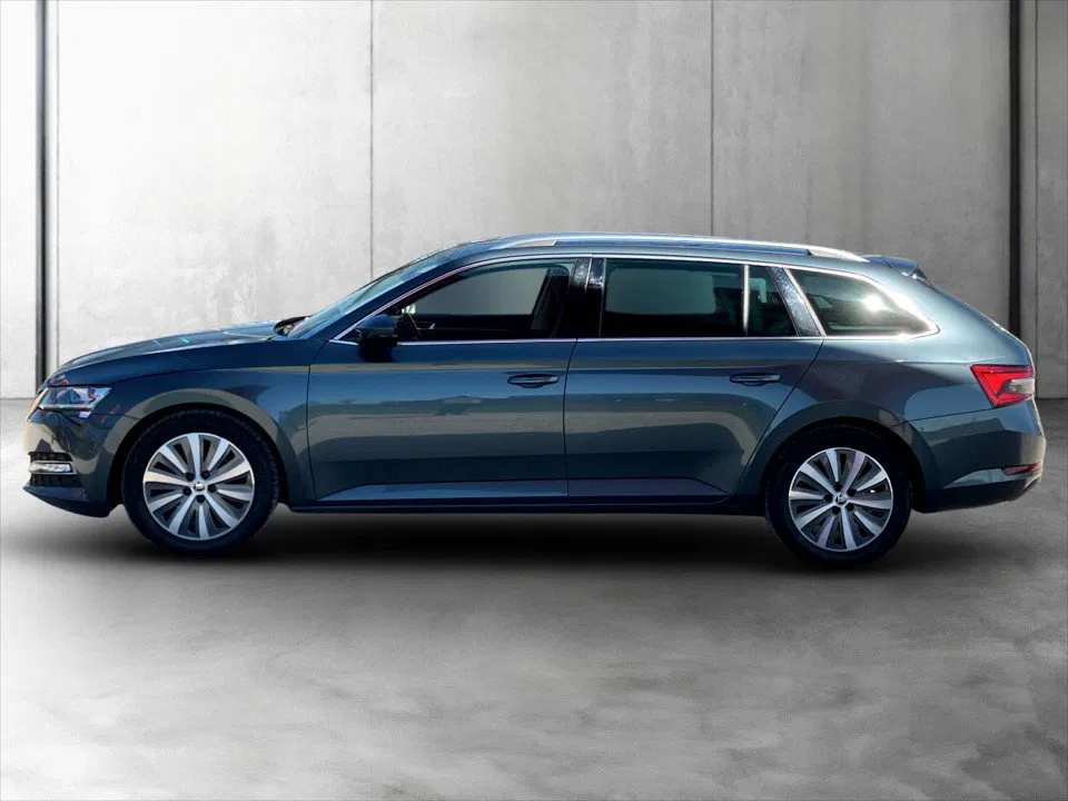 Skoda Superb Combi 2.0 TDI Style | Bild 3 von 22