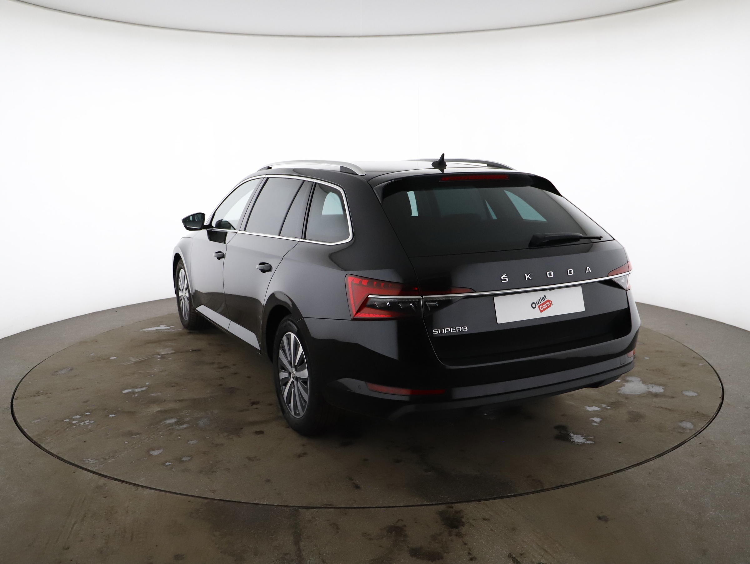 Skoda Superb Combi 2.0 TDI Style DSG | Bild 21 von 25