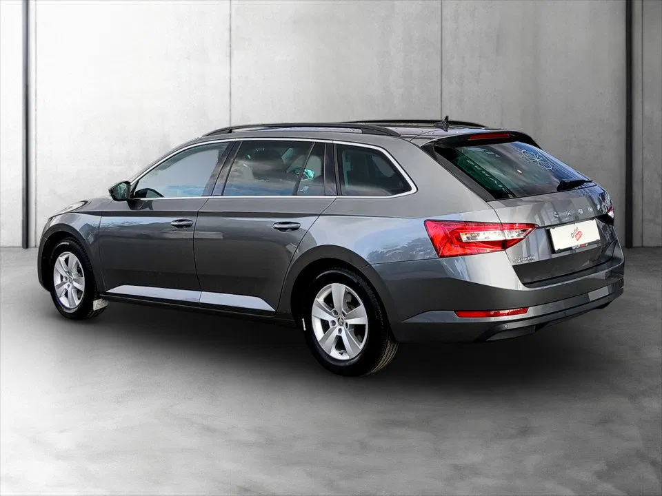 Skoda Superb Combi 2.0 TDI Ambition DSG | Bild 5 von 17