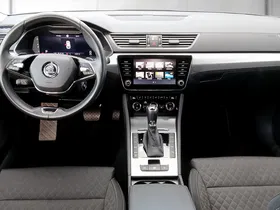 Skoda Superb Combi 2.0 TDI Ambition DSG | Thumbnail 9 von 17