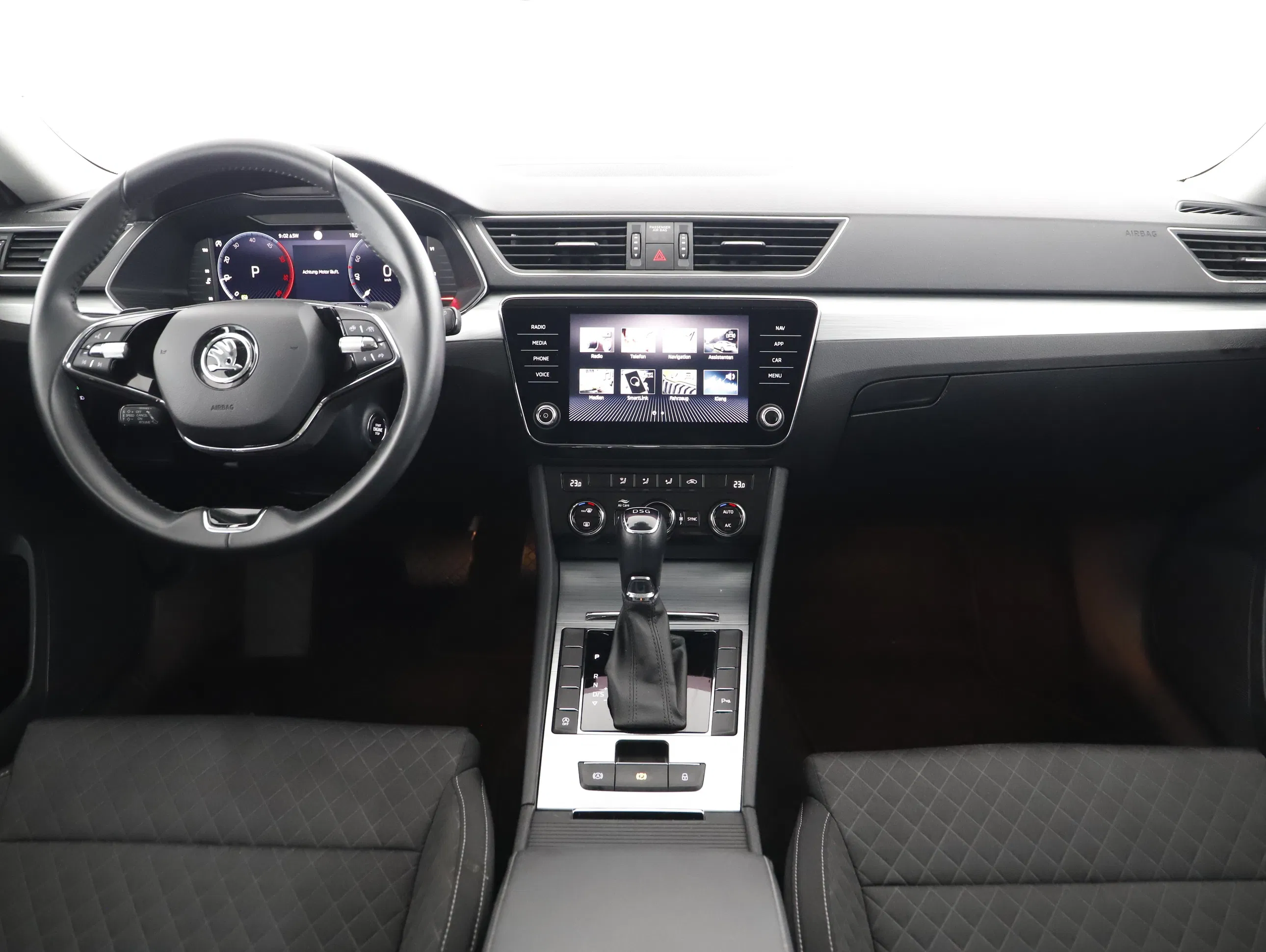 Skoda Superb Combi 2.0 TDI Ambition | Bild 8 von 21