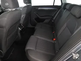 Skoda Superb Combi 2.0TDI | Thumbnail 19 von 25