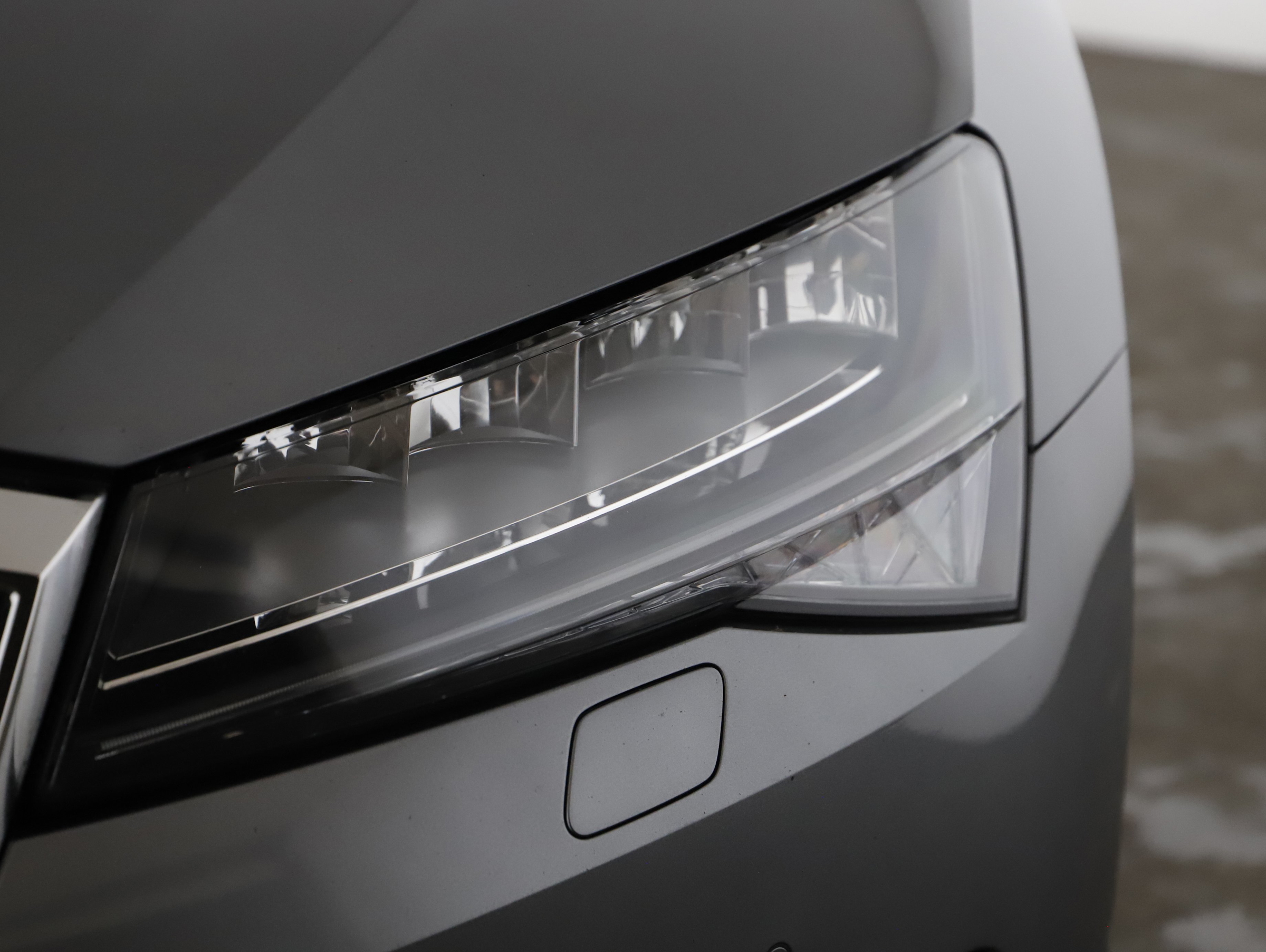 Skoda Superb Combi 2.0TDI | Bild 24 von 25