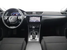 Skoda Superb Combi 2.0TDI | Thumbnail 8 von 25