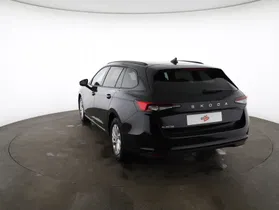 Skoda Superb Combi 2.0 TDI W Essence | Thumbnail 18 von 22