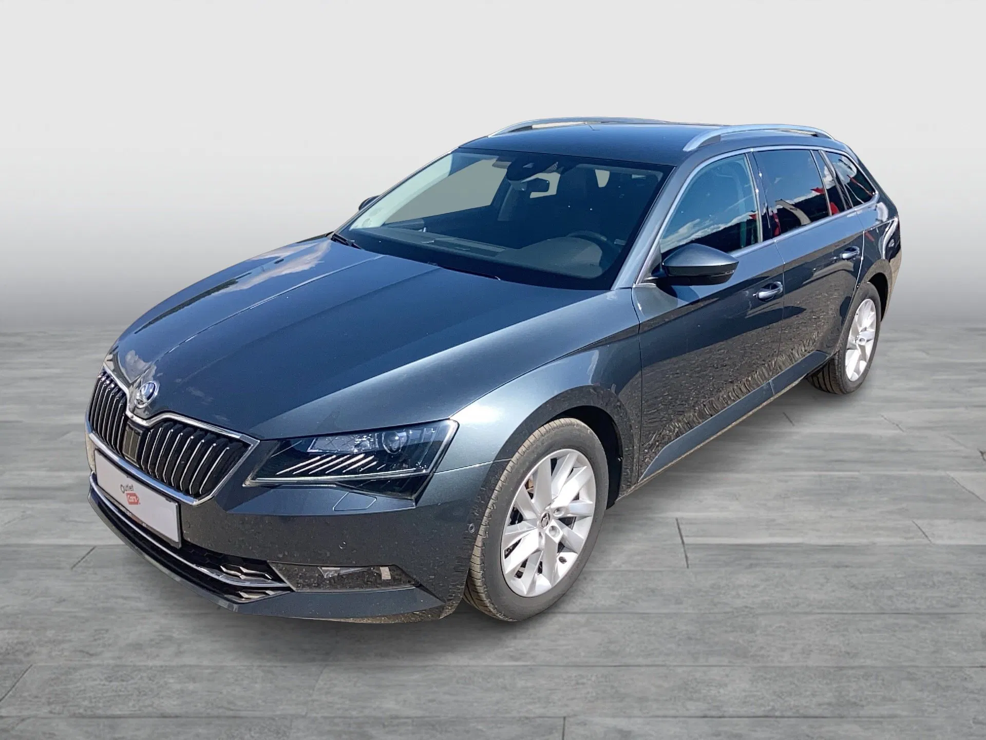 Skoda Superb Combi 2.0 TDI Style | Bild 2 von 31