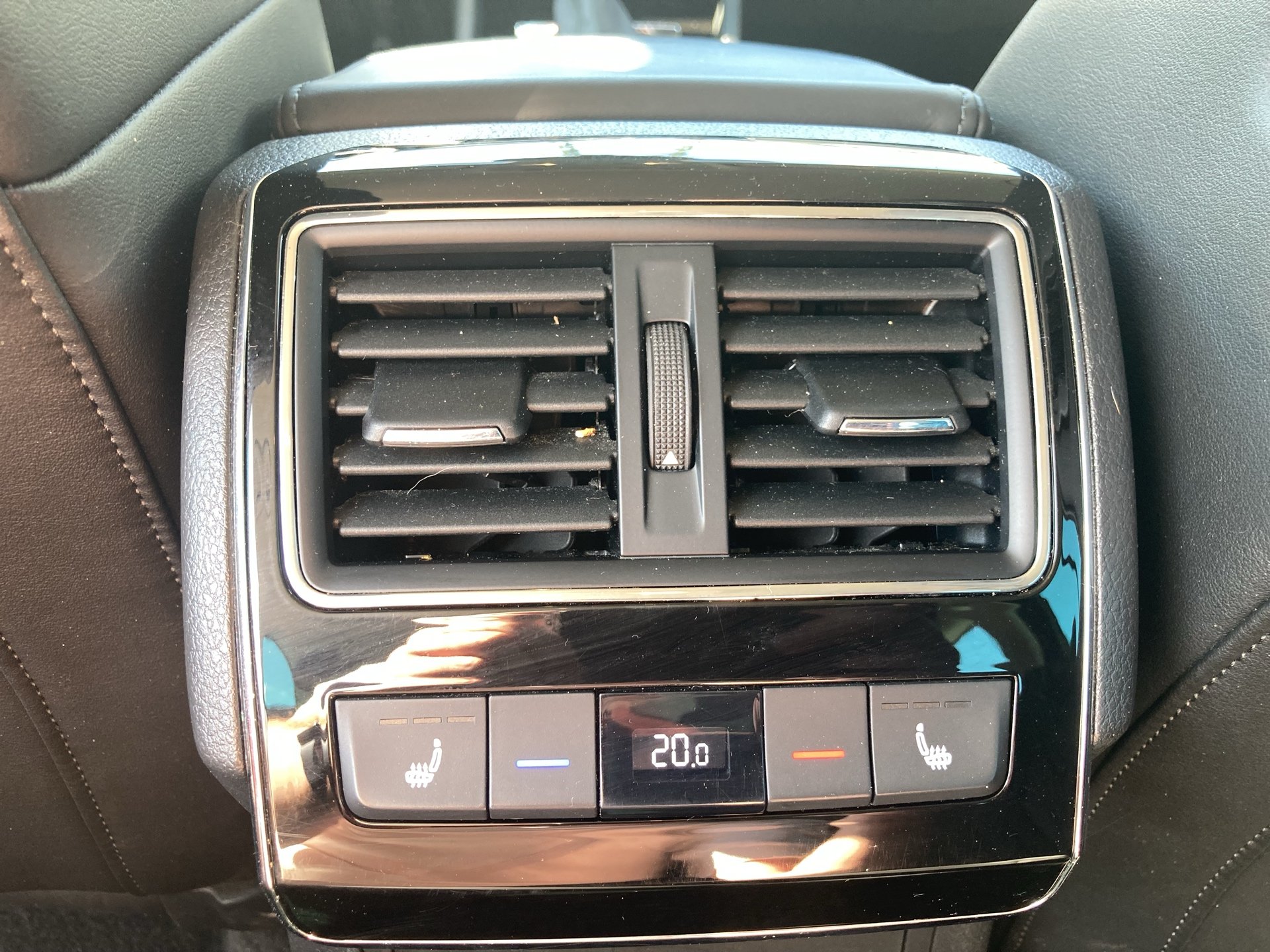 Skoda Superb Combi 2.0 TDI Style | Bild 13 von 31