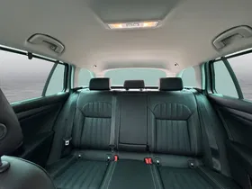 Skoda Superb Combi 2.0 TDI Style | Thumbnail 15 von 25