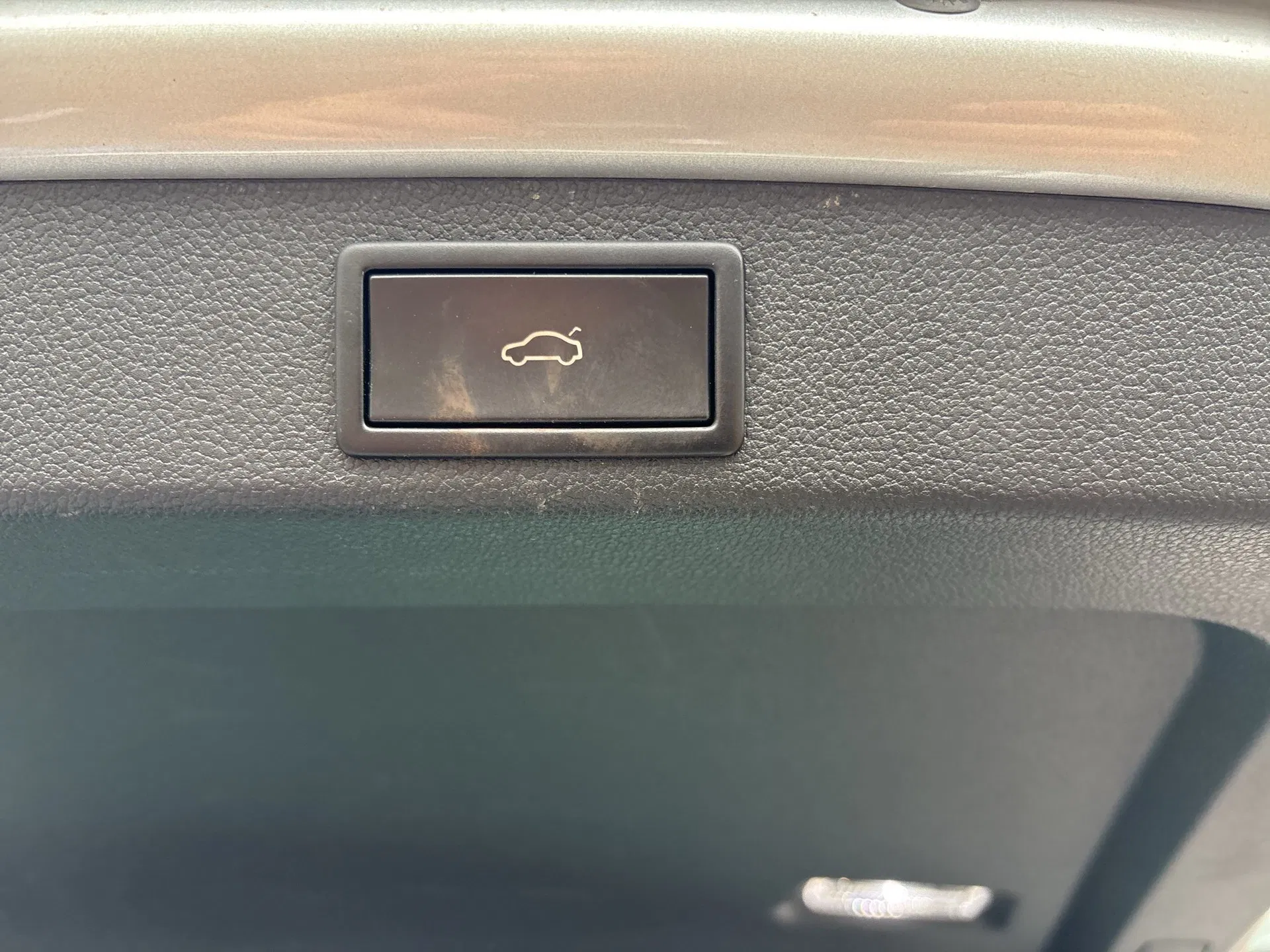 Skoda Superb Combi 2.0 TDI Style | Bild 9 von 25