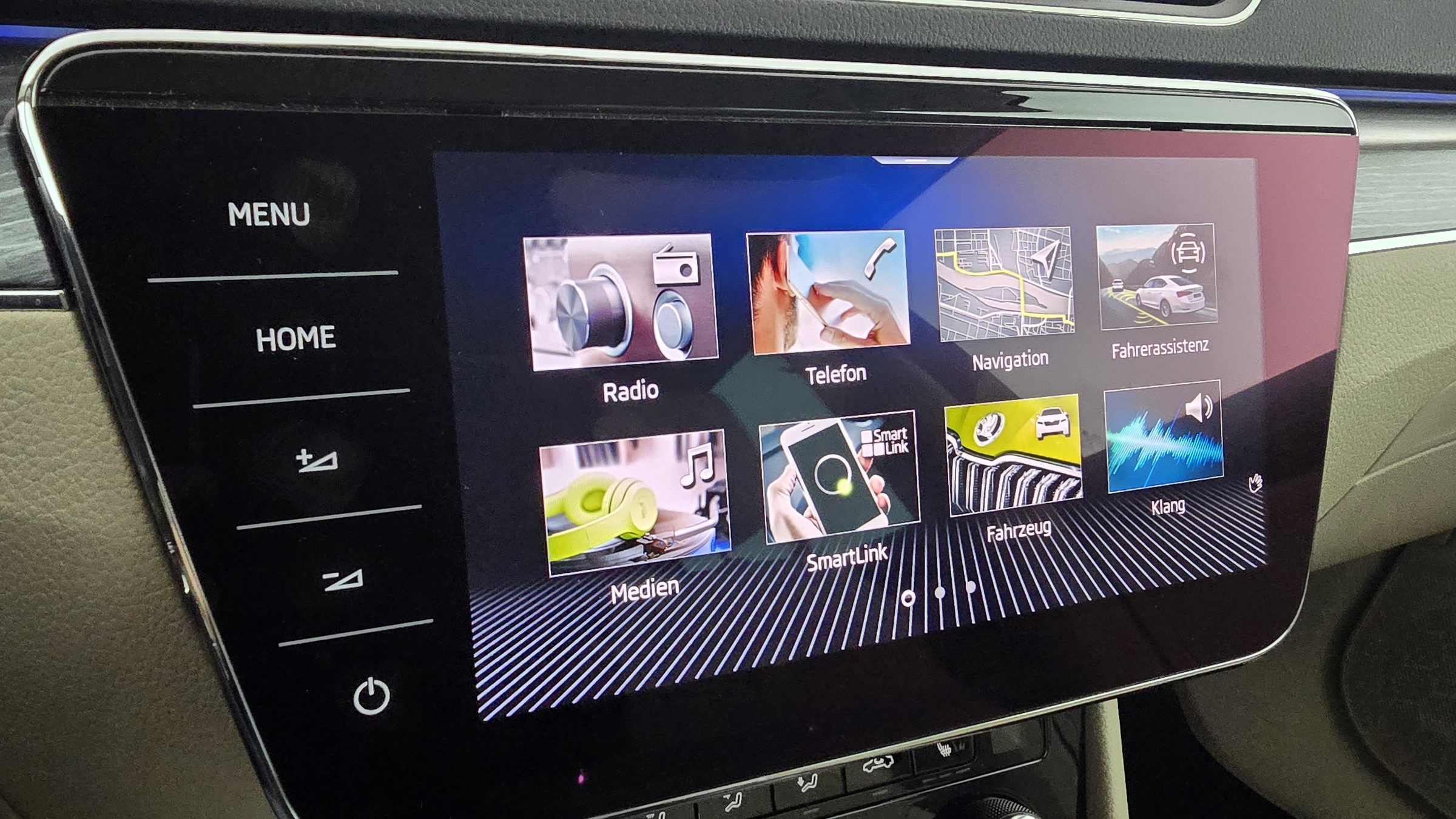 Skoda Superb Combi 2.0 TDI Style | Bild 19 von 28