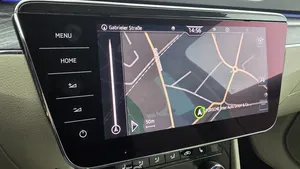 Skoda Superb Combi 2.0 TDI Style | Thumbnail 22 von 28