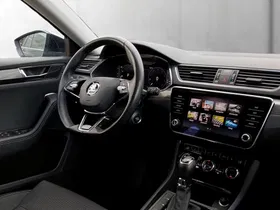 Skoda Superb Combi 2.0 TDI Style | Thumbnail 13 von 27