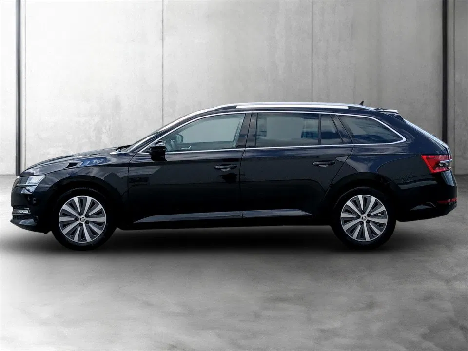 Skoda Superb Combi 2.0 TDI Style | Bild 4 von 27