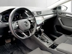 Skoda Superb Combi 2.0 TDI Style | Thumbnail 11 von 27