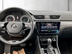 Skoda Superb Combi 2.0 TDI Style | Thumbnail 10 von 29