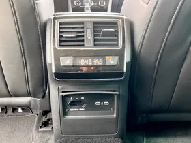 Skoda Superb Combi 2.0 TDI Style | Thumbnail 15 von 29