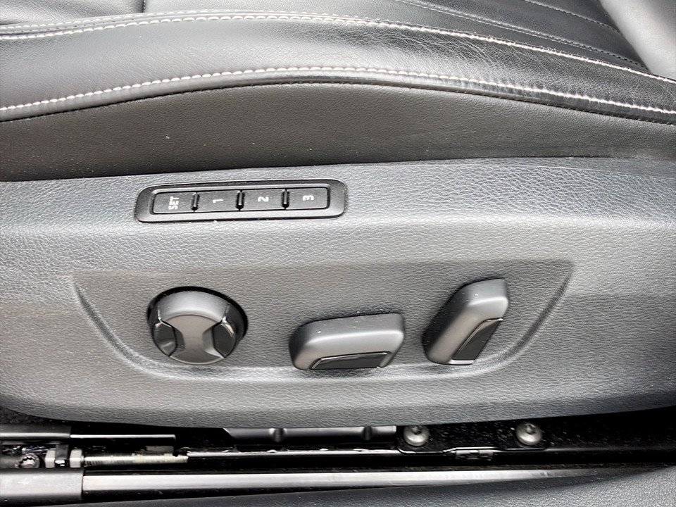Skoda Superb Combi 2.0 TDI Style | Bild 20 von 29