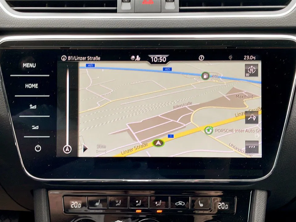 Skoda Superb Combi 2.0 TDI Style | Bild 28 von 29