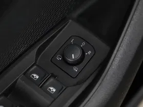 Skoda Octavia Combi 2.0 TDI Style | Thumbnail 5 von 24