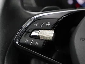 Skoda Octavia Combi 2.0TDI DSG | Thumbnail 11 von 23