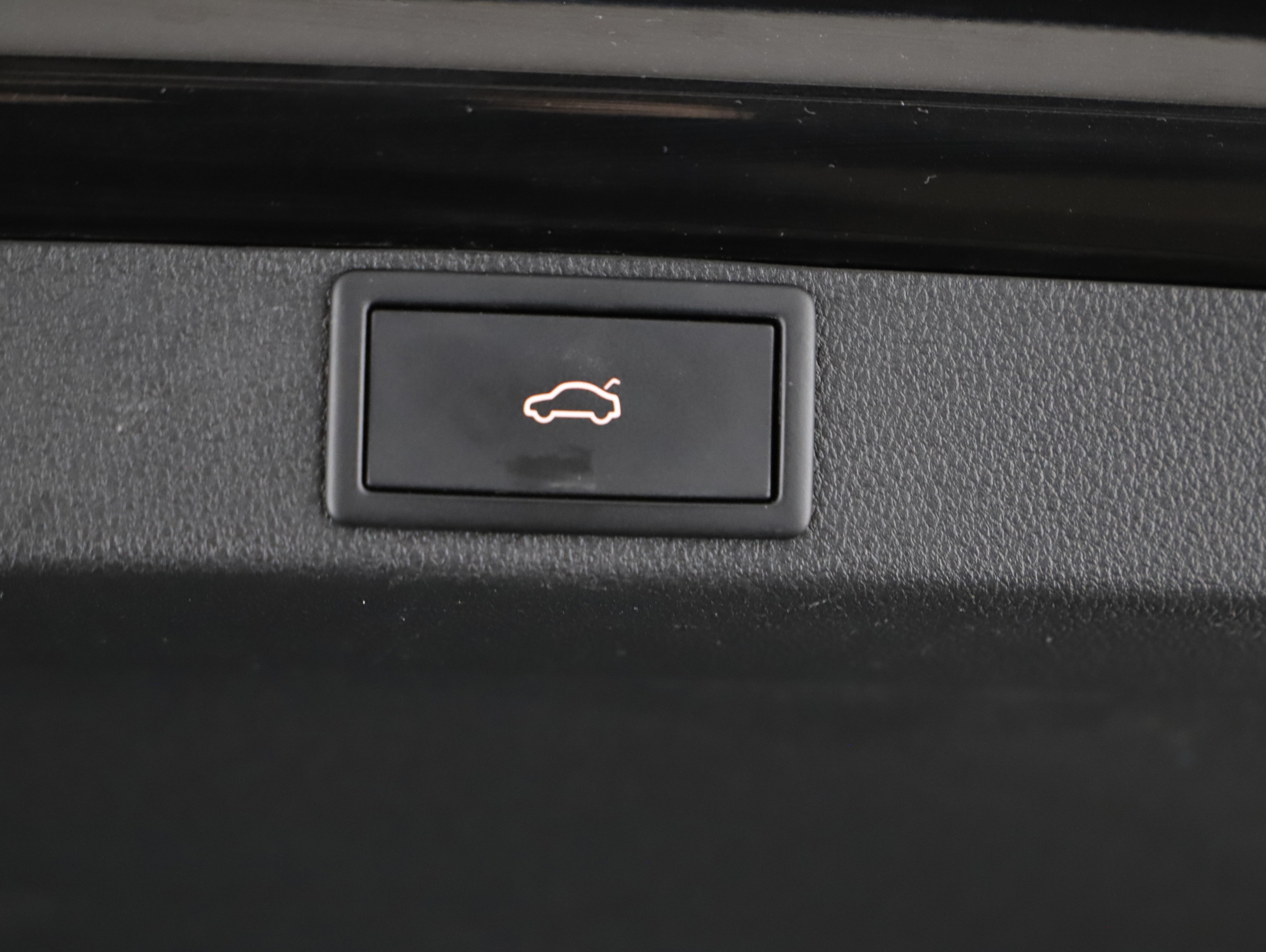 Skoda Octavia Combi 2.0TDI DSG | Bild 18 von 23