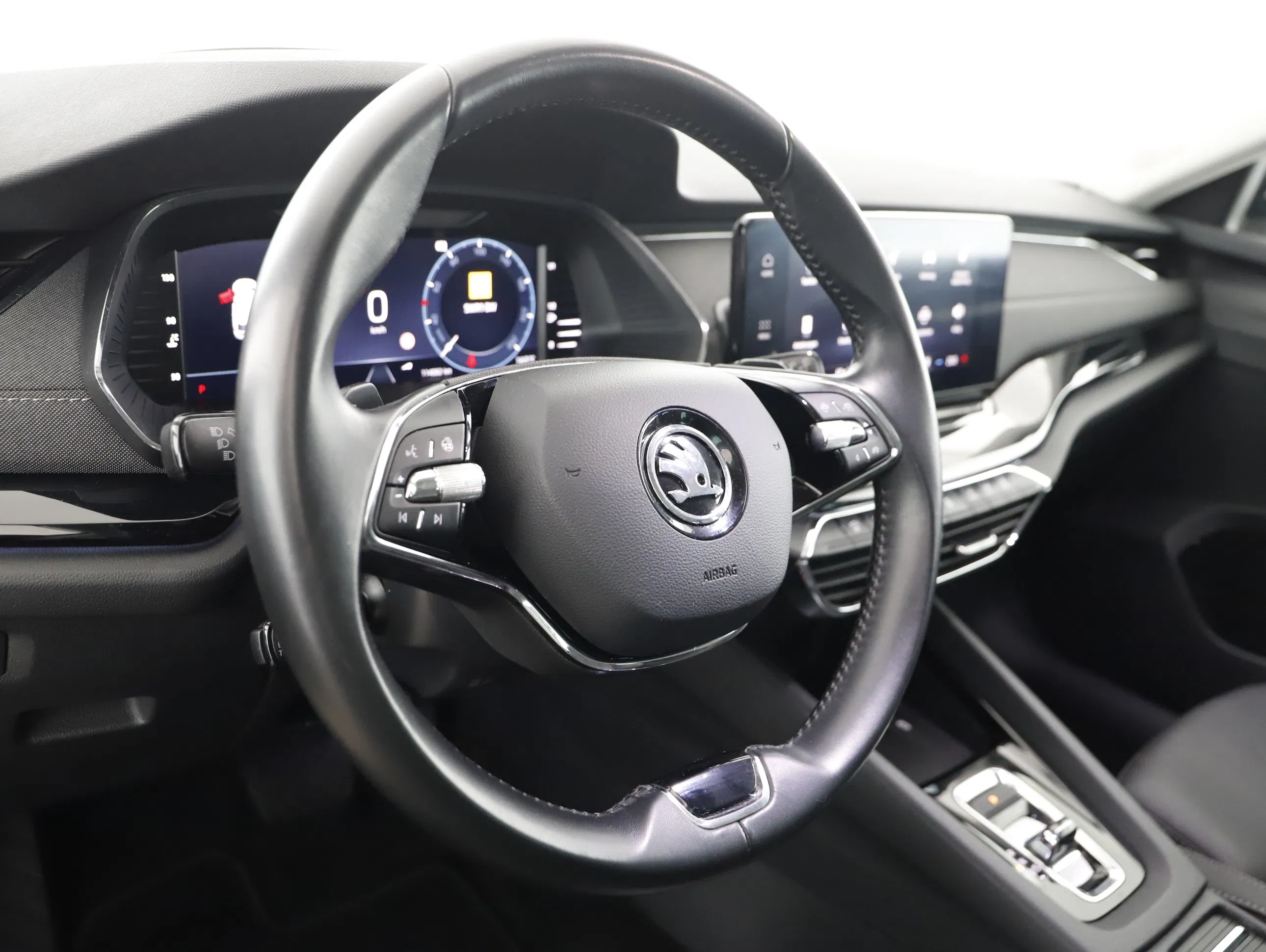 Skoda Octavia Combi 2.0TDI DSG | Bild 4 von 23