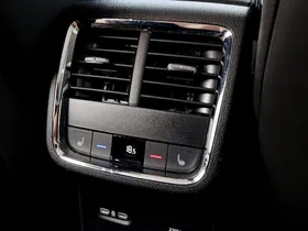 Skoda Octavia Combi 2.0 TDI Style | Thumbnail 23 von 26
