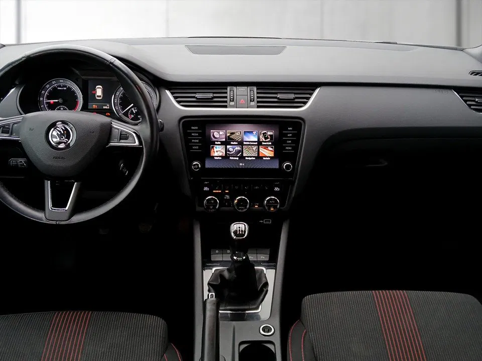 Skoda Octavia Combi 2.0TDI Style | Bild 10 von 19