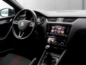 Skoda Octavia Combi 2.0TDI Style | Thumbnail 11 von 19