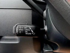 Skoda Octavia Combi 2.0TDI Style | Thumbnail 13 von 19