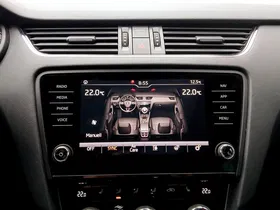 Skoda Octavia Combi 2.0TDI Style | Thumbnail 14 von 19