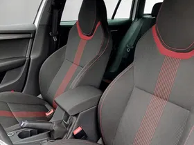 Skoda Octavia Combi 2.0TDI Style | Thumbnail 7 von 19