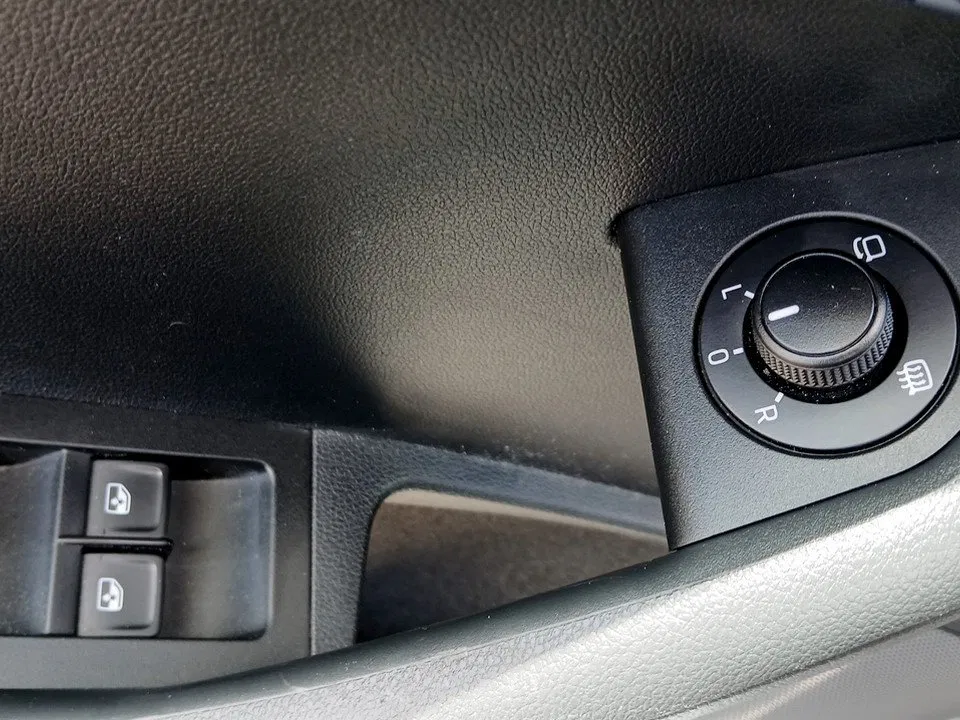 Skoda Octavia Combi 2.0 TDI Style Limited | Bild 15 von 24