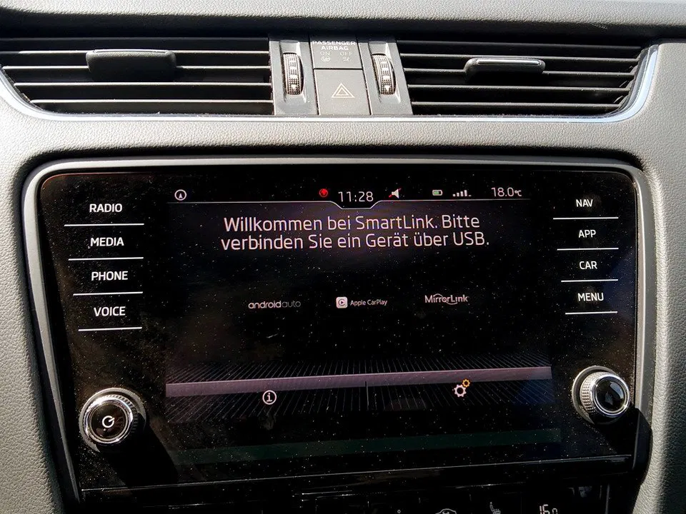 Skoda Octavia Combi 2.0 TDI Style Limited | Bild 22 von 24